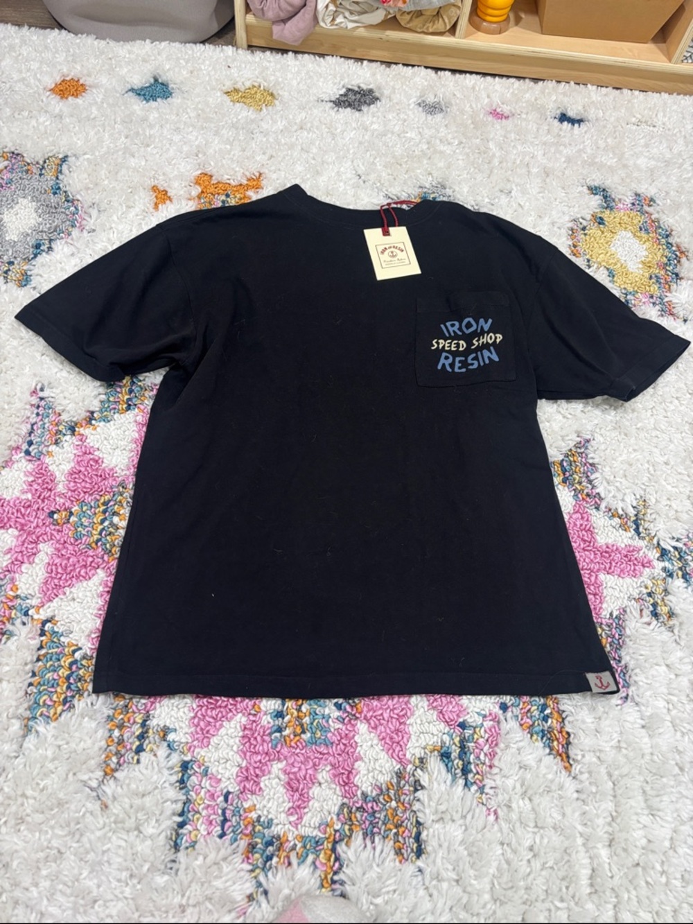 Iron & Resin T-shirt